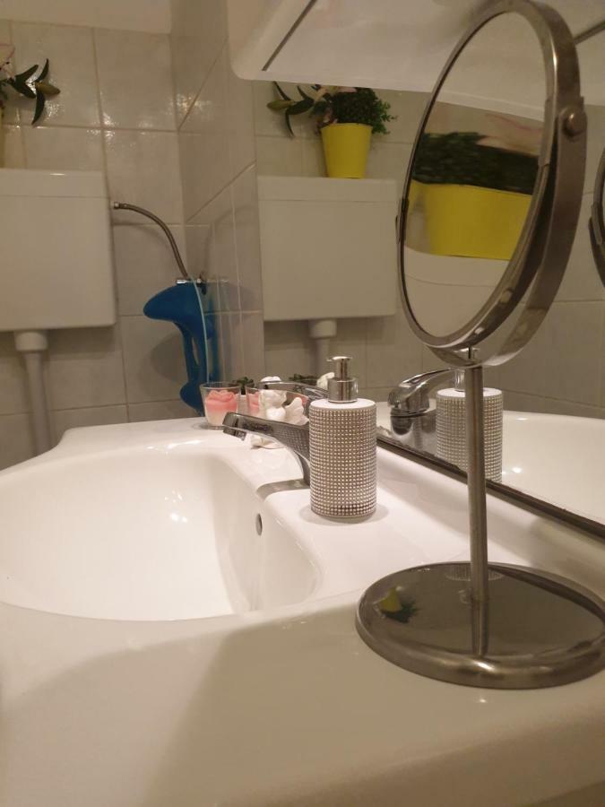 Stella Apartment Sibenik Charm&History United מראה חיצוני תמונה